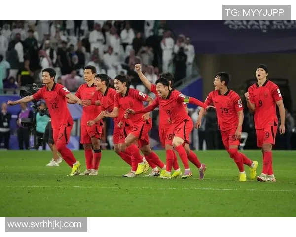 新加坡足球明星风采展示与精彩瞬间回顾